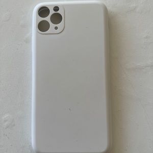 White iPhone 11 Pro Max Rubber Case